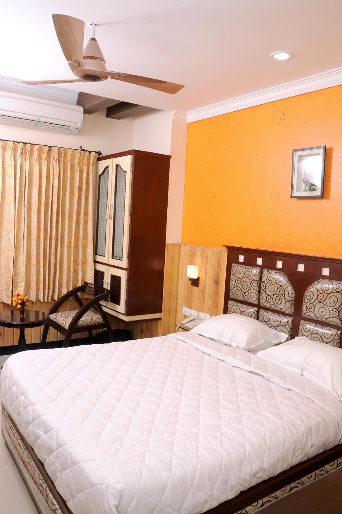 Hotel Sree Baalaaji Bhavan Dindigul Exterior foto
